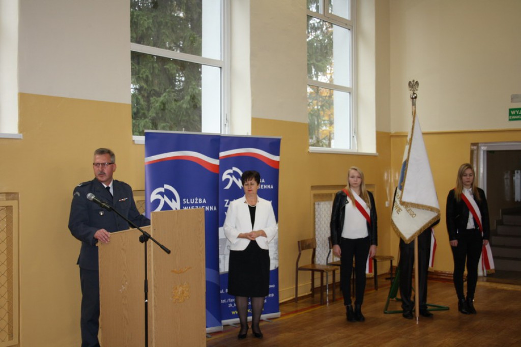 Uroczyste ślubowanie w LO Koronowo