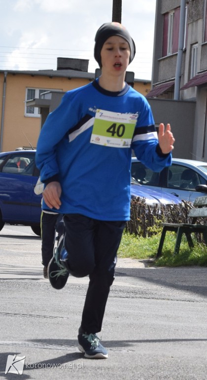 Młodzi zawodnicy na Biegu Mikrutów