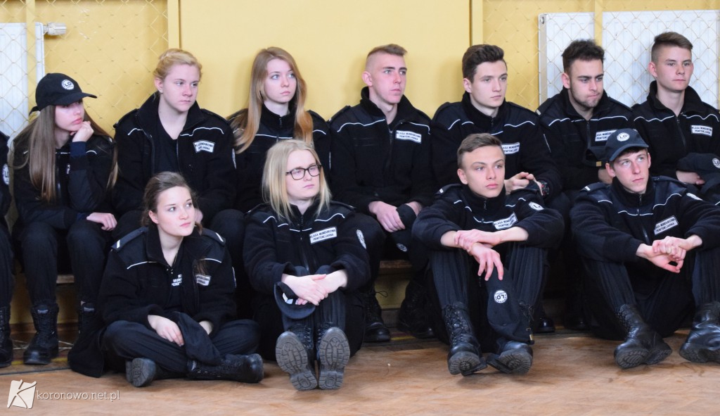 Pokazy w koronowskim liceum