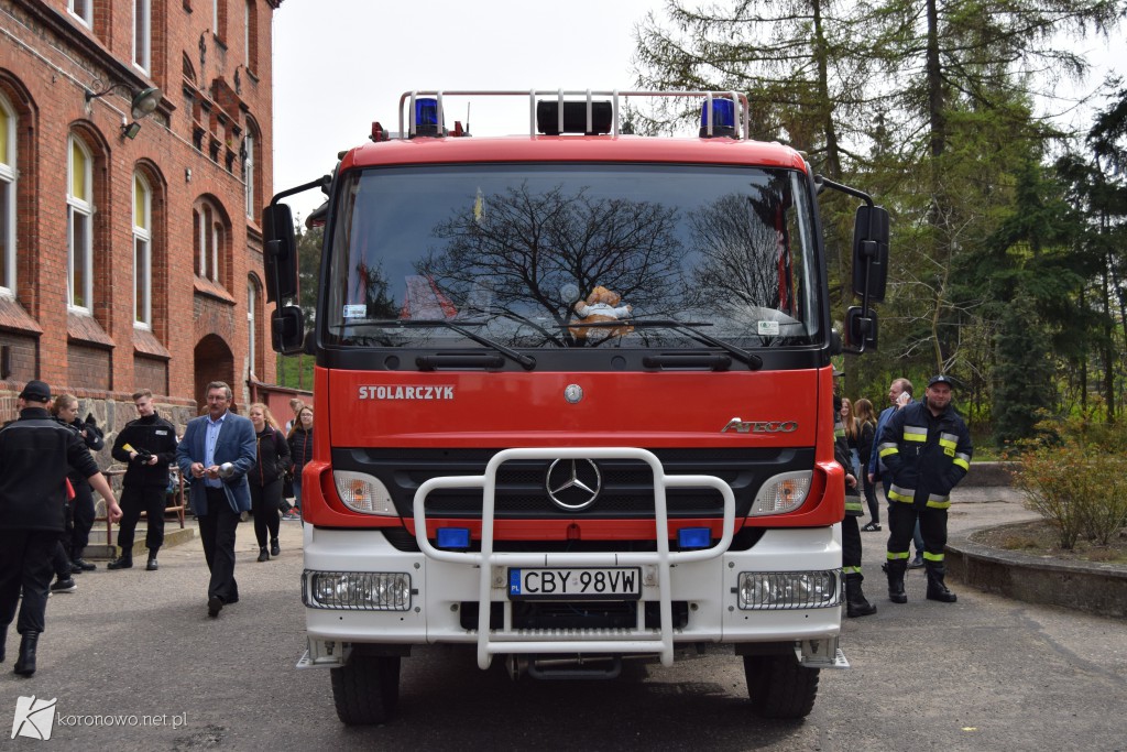 Pokazy w koronowskim liceum