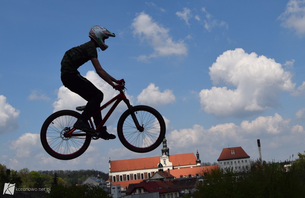 Storm Downhill Contest 2017