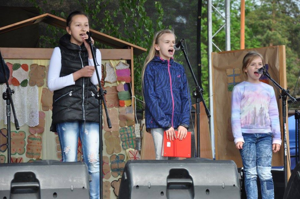 T jak Teatr na plaży w Pieczyskach