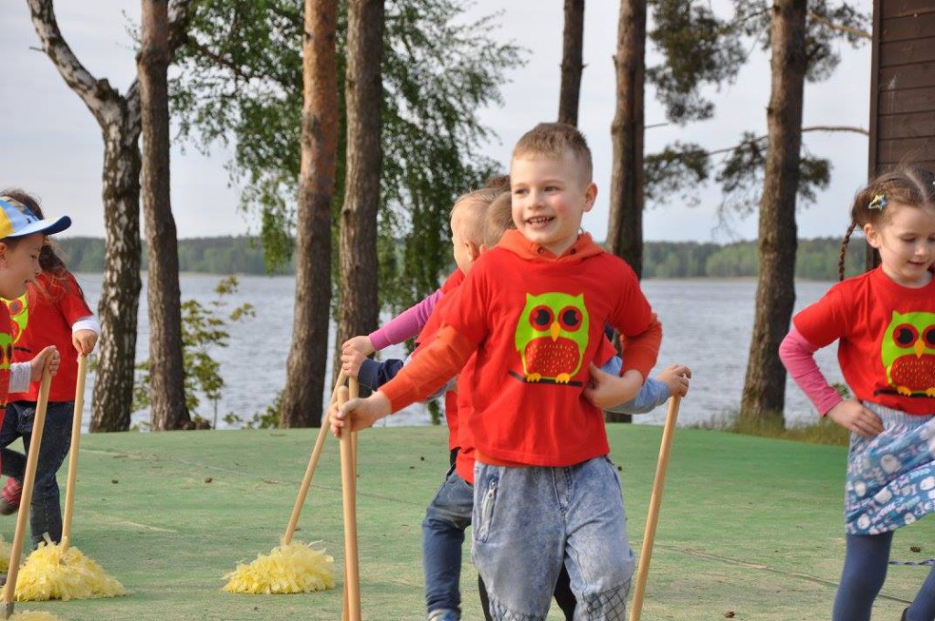 T jak Teatr na plaży w Pieczyskach