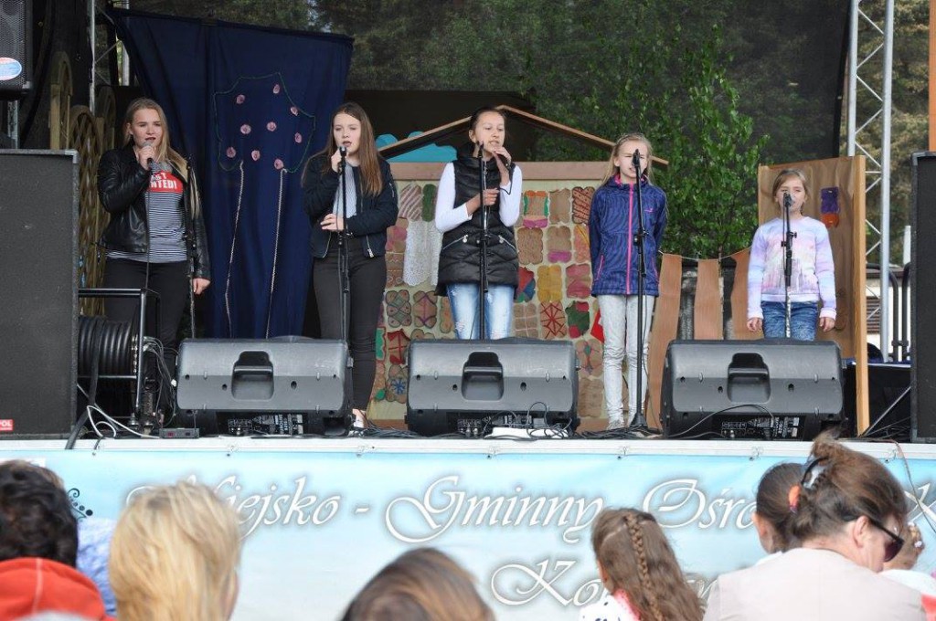 T jak Teatr na plaży w Pieczyskach