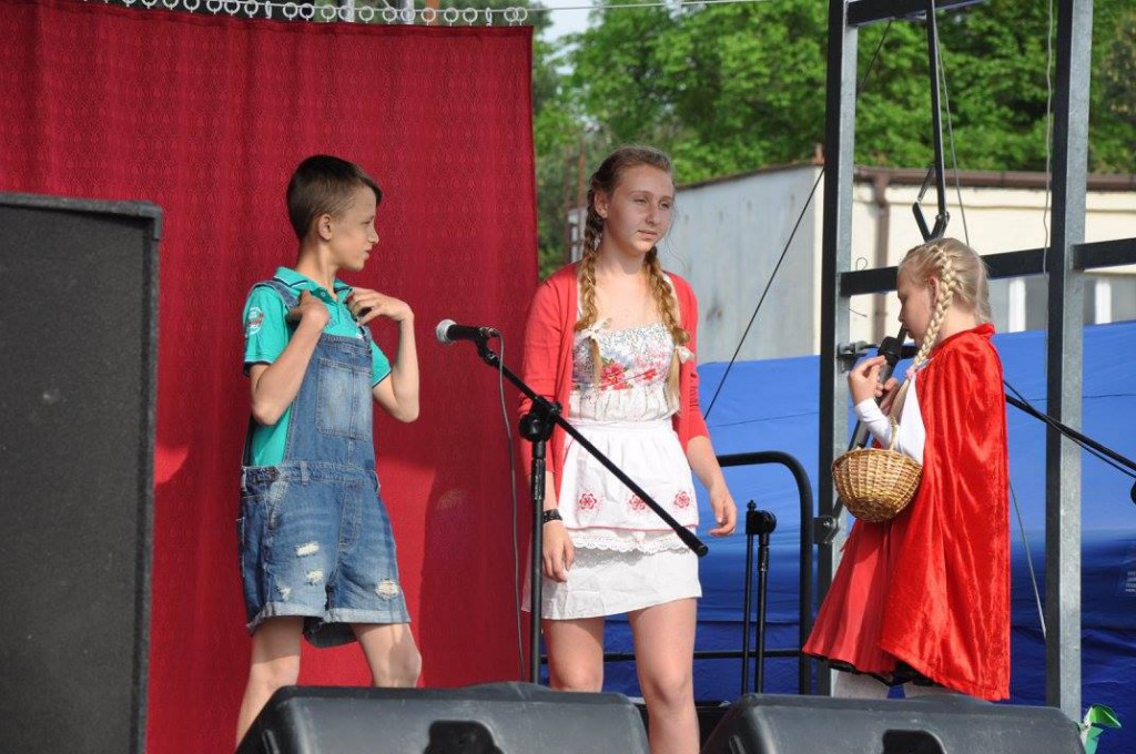 T jak Teatr na plaży w Pieczyskach