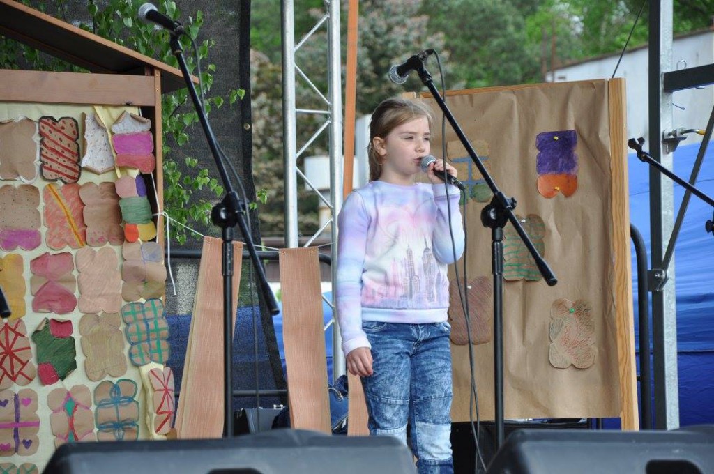 T jak Teatr na plaży w Pieczyskach