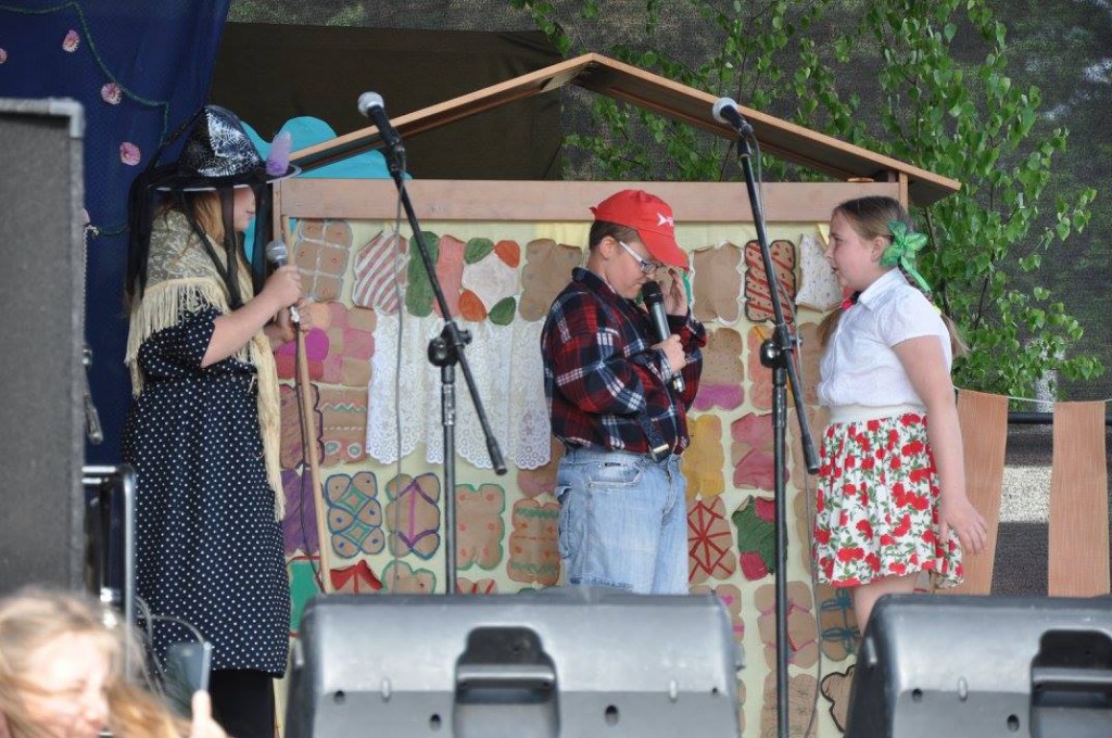 T jak Teatr na plaży w Pieczyskach