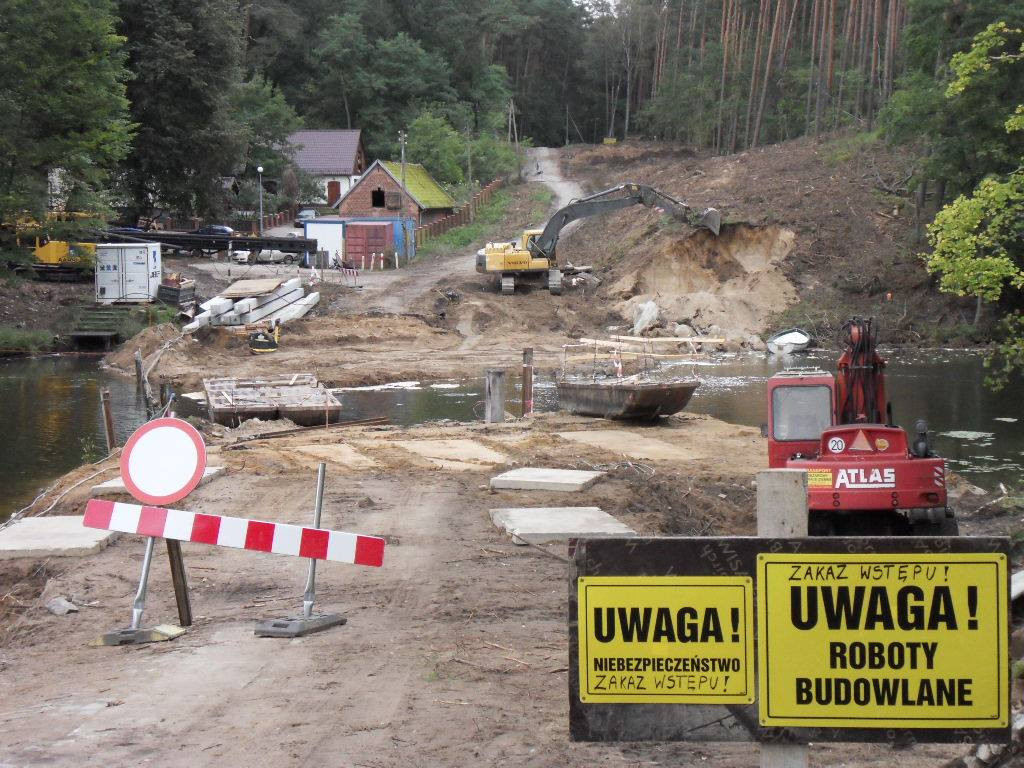 Budowa mostu w Krówce Leśnej