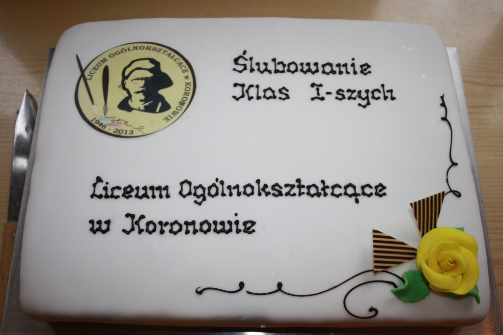 Ślubowanie klas I w LO