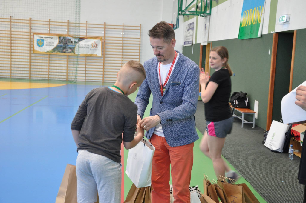 Turniej tenisa stołowego