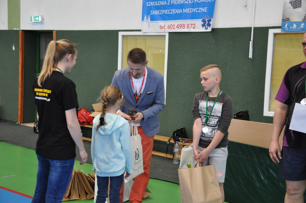 Turniej tenisa stołowego