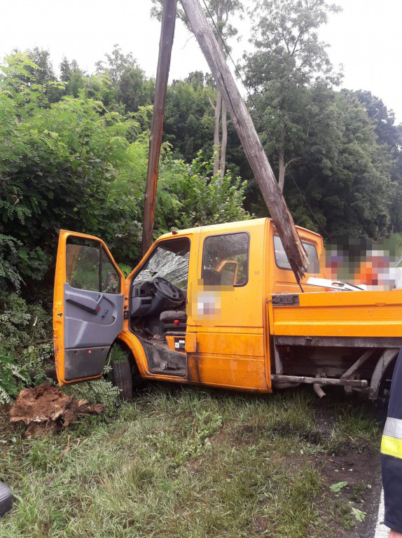 Kolizja drogowa w Buszkowie
