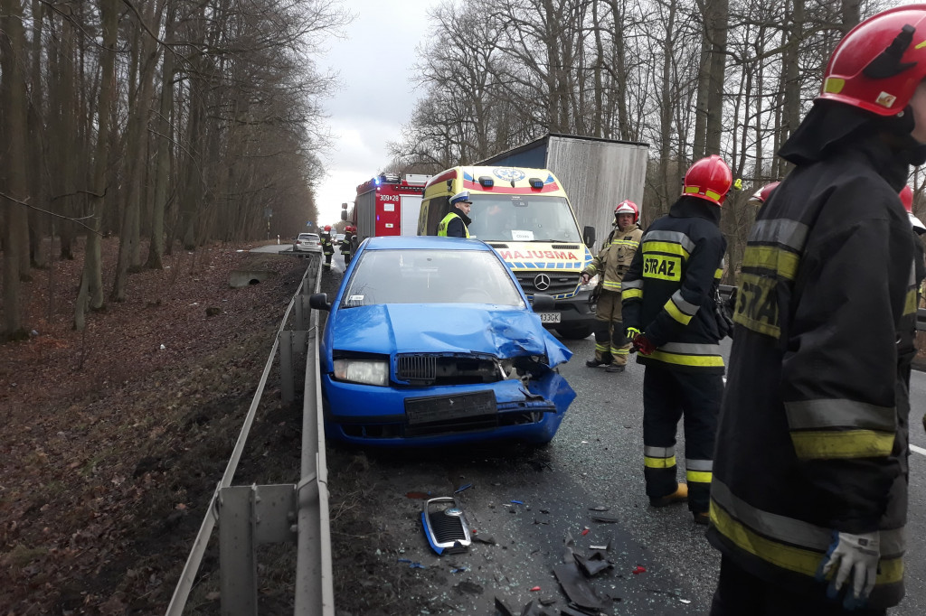 Wypadek na DK 25 w Tryszczynie