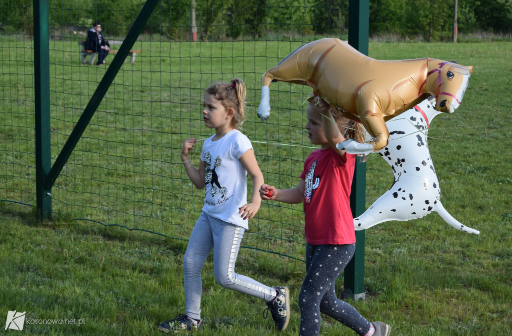 Festyn z okazji Dnia Dziecka w Gościeradzu