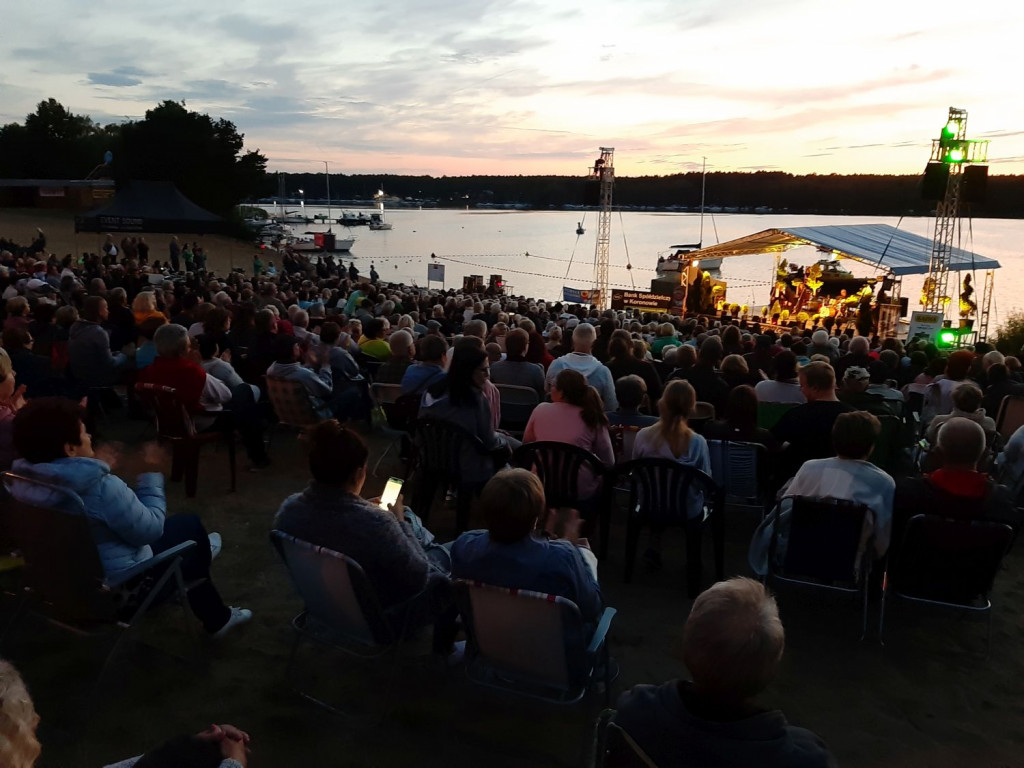 Arie na plaży w Pieczyskach