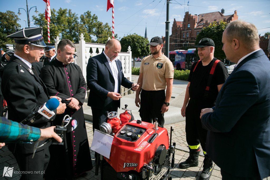 Motopompa trafiła do jednostki OSP Huta!