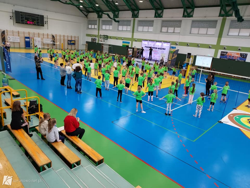 Sporo działo się w koronowskiej hali widowiskowo-sportowej [ZDJĘCIA, VIDEO]