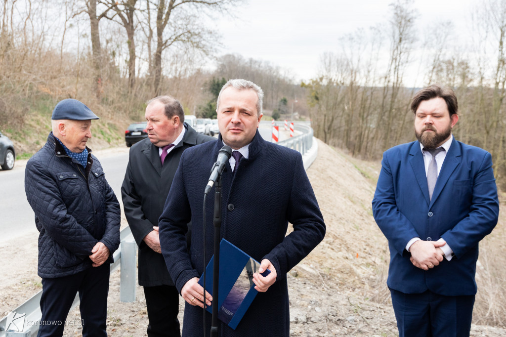 Wojewoda Bogdanowicz: Wsparcie ważnej inwestycji zabezpieczy osuwisko