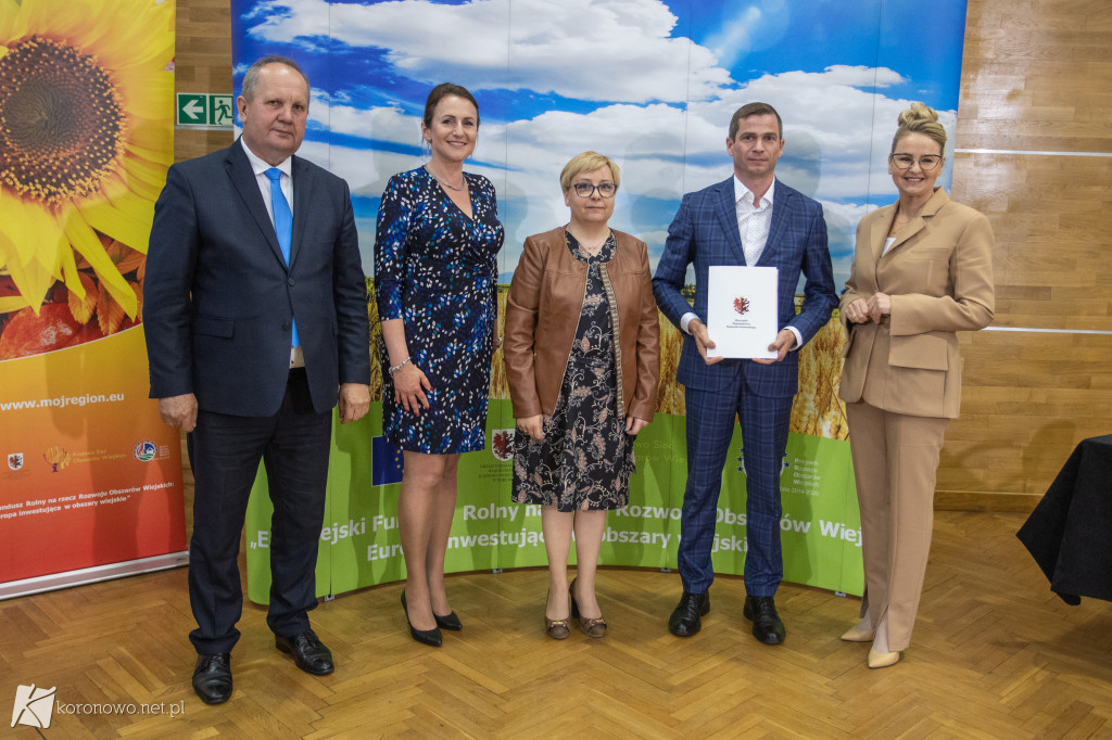 Urząd Marszałkowski wręczył dotacje. Ile otrzymała Gmina Koronowo?