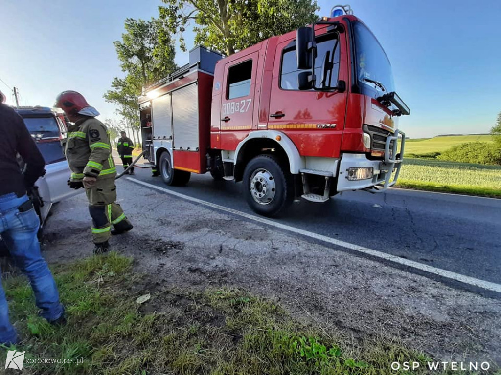 OSP Wtelno: Spłonął samochód na drodze do Gogolinka