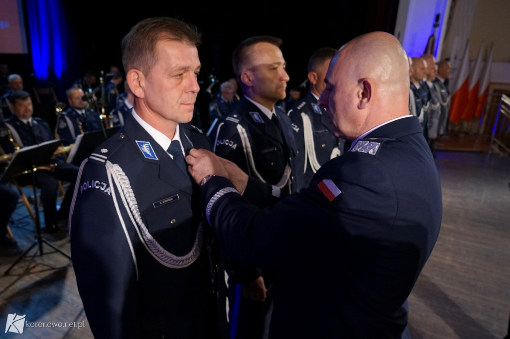 Święto Policji w regionie. Funkcjonariusze nagrodzeni [ZDJĘCIA]