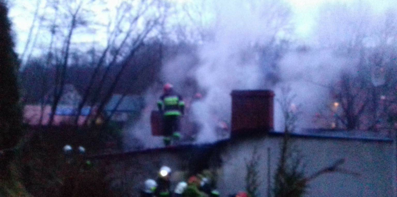 Pomocy medycznej potrzebował lokator mieszkania fot. OSP KSRG Mąkowarsko