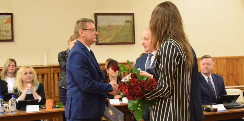 Sławomir Marszelski niedawno odebrał zaświadczenie o wyborze na radnego fot. redakcja