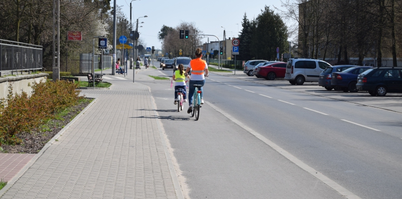 W okresie wiosennym oraz letnim ścieżki są oblegane przez rowerzystów 