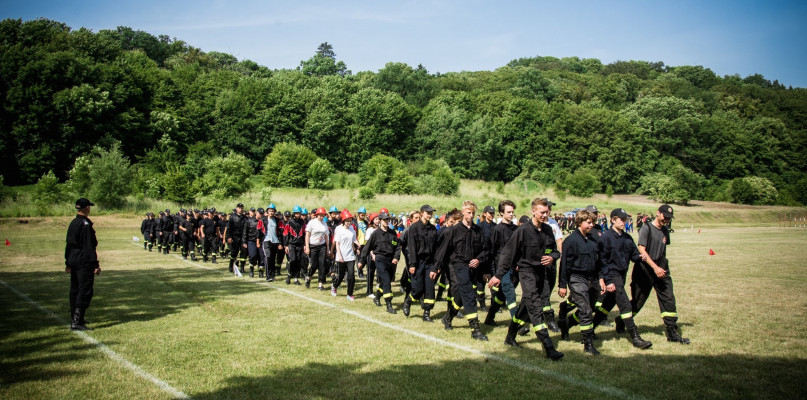 Najwięcej drużyn wystartowało w kategorii senior męska. Najlepsi okazali się strażacy z Wierzchucina Królewskiego fot. OSP KSRG Mąkowarsko