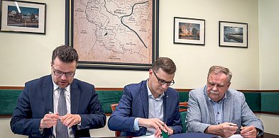 Kolejne umowy na dofinansowanie. Tym razem w powiecie bydgoskim-13233