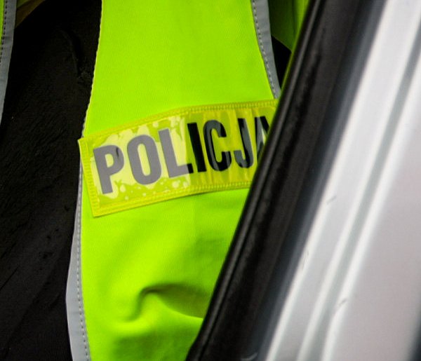 Linie produkcyjne, magazyny, ciężarówki. Policja rozbiła cały przemysł-13405