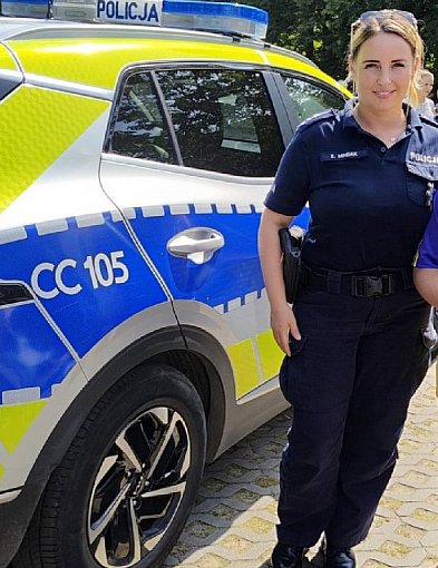 Koronowscy policjanci na charytatywnym festynie w Pieczyskach-13619