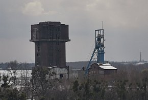 Pięcioletnie urlopy i nawet 170 tys. zł odprawy. Zmiany dla dużej grupy-13824