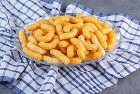 Popularne chrupki mogą Ci zaszkodzić. GIS alarmuje po kontroli-14096