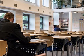 Zmiany w przepisach o wynagrodzeniach. Zapłacą za gotowość do pracy-14101