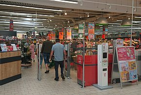 Pracownicy popularnej sieci mają dość. W południe zatrzymają pracę-14340