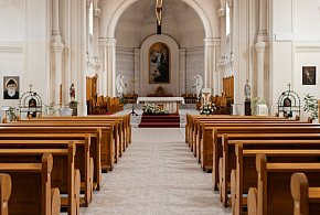 Miliony na Kościół w 2026 roku. Państwo co roku dokłada do duchownych-14469