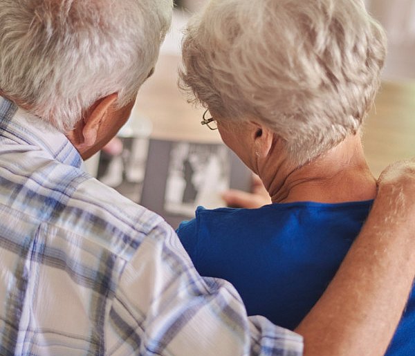 Seniorzy mają powód do radości. Projekt „Godna emerytura” trafił do Sejmu-14094